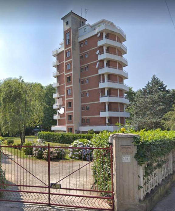 Lake Maggiore 2 Minutes Apartment Дормелето Екстериор снимка