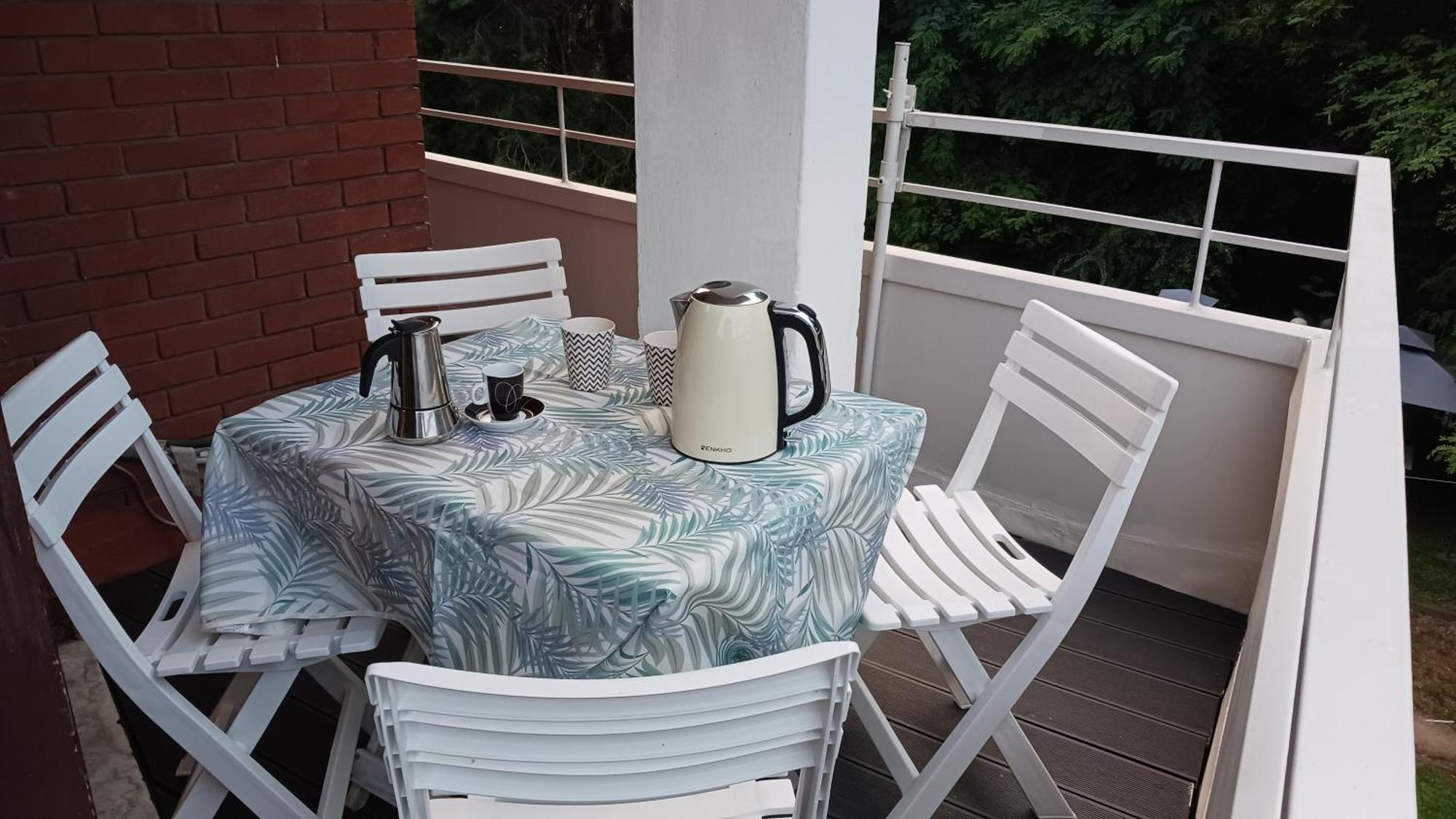 Lake Maggiore 2 Minutes Apartment Дормелето Екстериор снимка