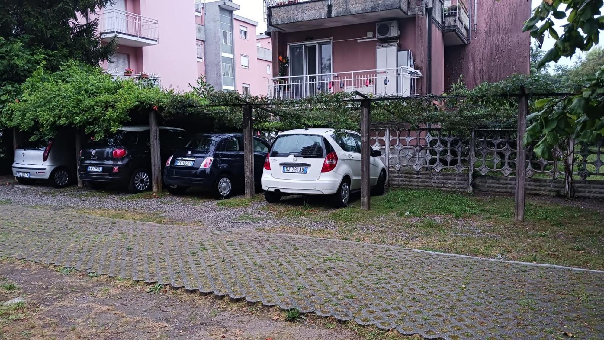 Lake Maggiore 2 Minutes Apartment Дормелето Екстериор снимка